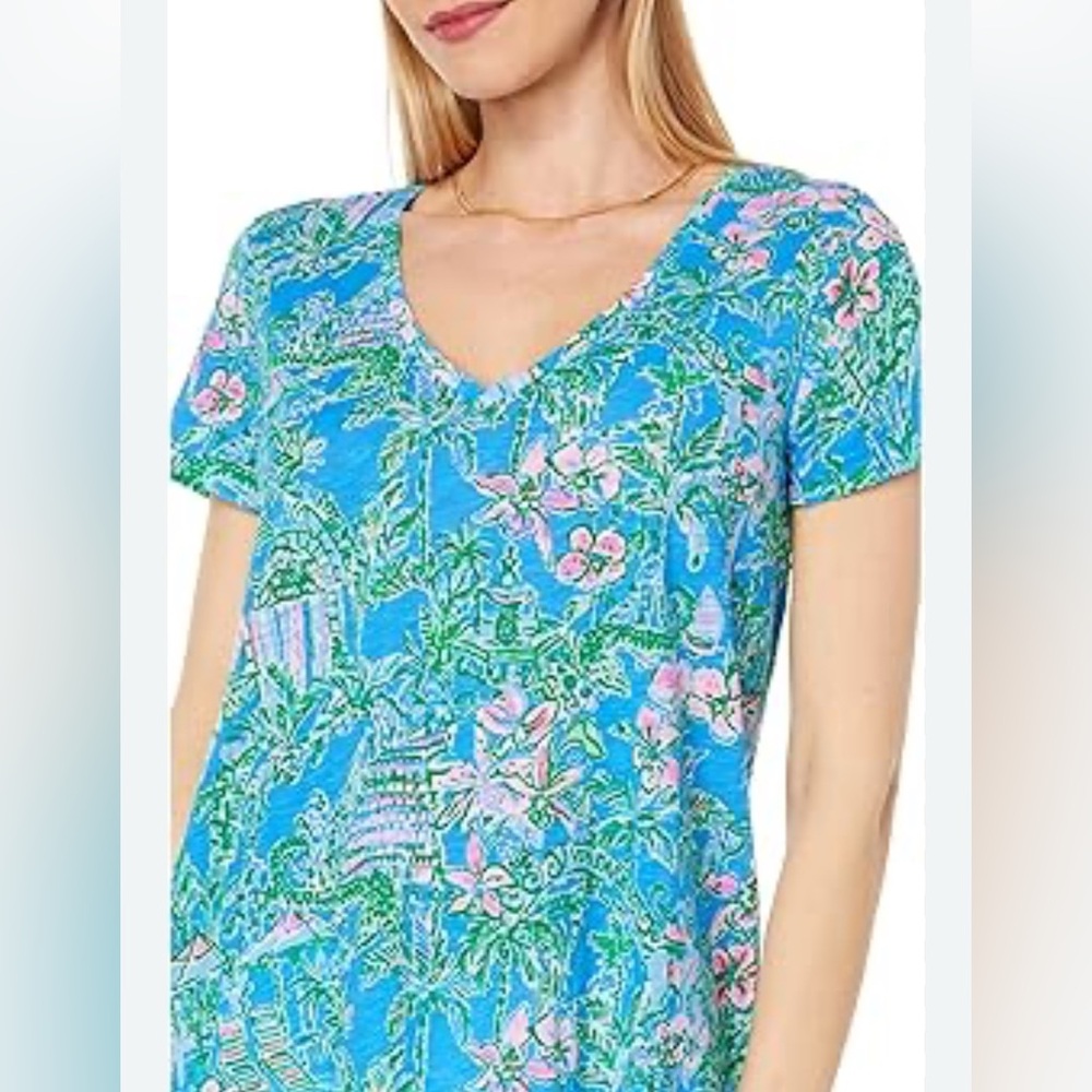 Lilly V Neck Etta XL - Beneath the Bouganvilla